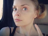 Iza Miko - selfie bez makijażu 