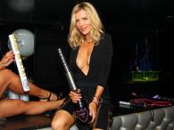 Joanna Krupa czaruje dekoltem w klubie Mynt Lounge