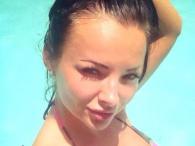 Kamila Wybrańczyk - partnerka Artura Szpilki lubi bikini