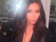 Kim Kardashian królową głębokich dekoltów