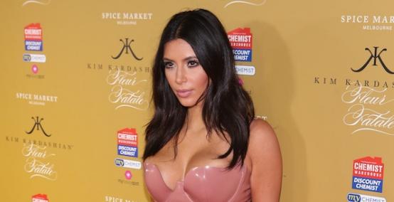 Kim Kardashian wciśnięta w lateks