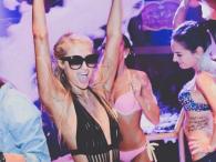 Paris Hilton dobrze się bawi na Ibizie